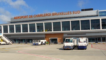 Utrudnienia na drugim co do wielkości lotnisku Bruksela-Charleroi