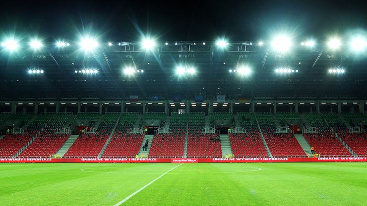 MŚ U–20: Trwa wymiana murawy na tyskim stadionie