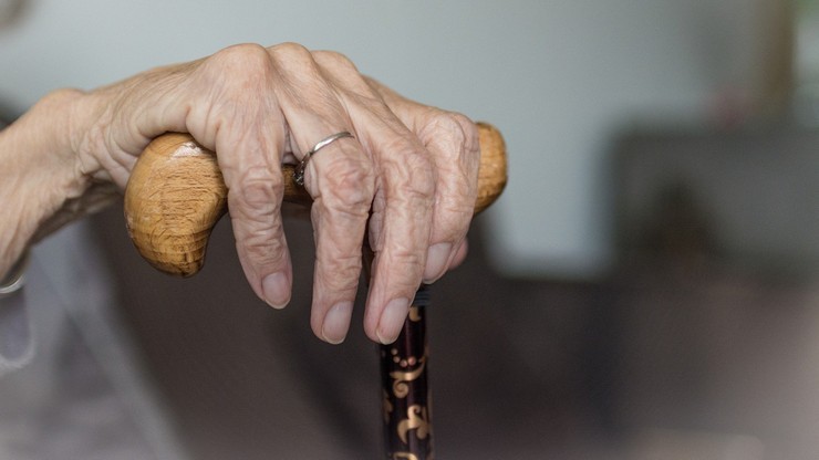 Włochy. Odkryto zwłoki 70-latki. Siedziała na krześle, nie żyła od dwóch lat