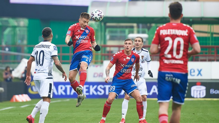Raków po badaniach. Jeden z pracowników z wynikiem dodatnim