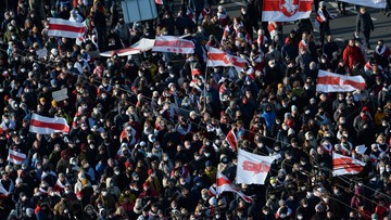 Protesty na Białorusi. Strzały milicji, ograniczony internet