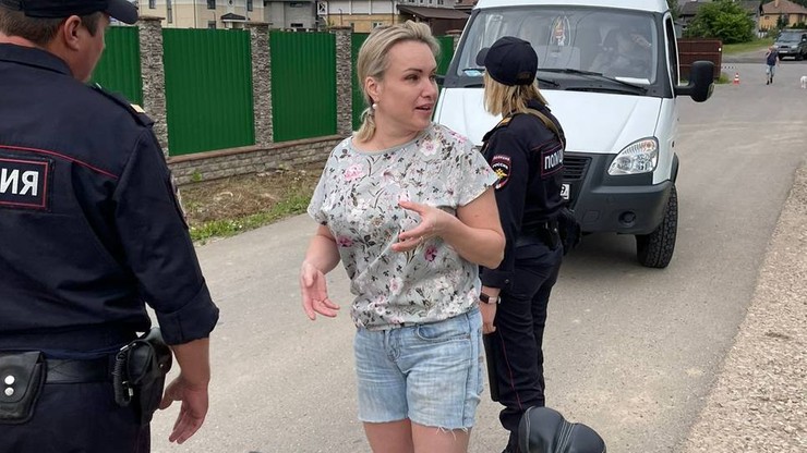Dziennikarka Marina Owsiannikowa zatrzymana przez rosyjską policję. Miała zdyskredytować armię