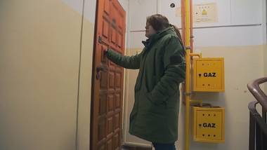 Sąd orzekł eksmisję, ale ciotka zostaje. Właścicielka bezradna