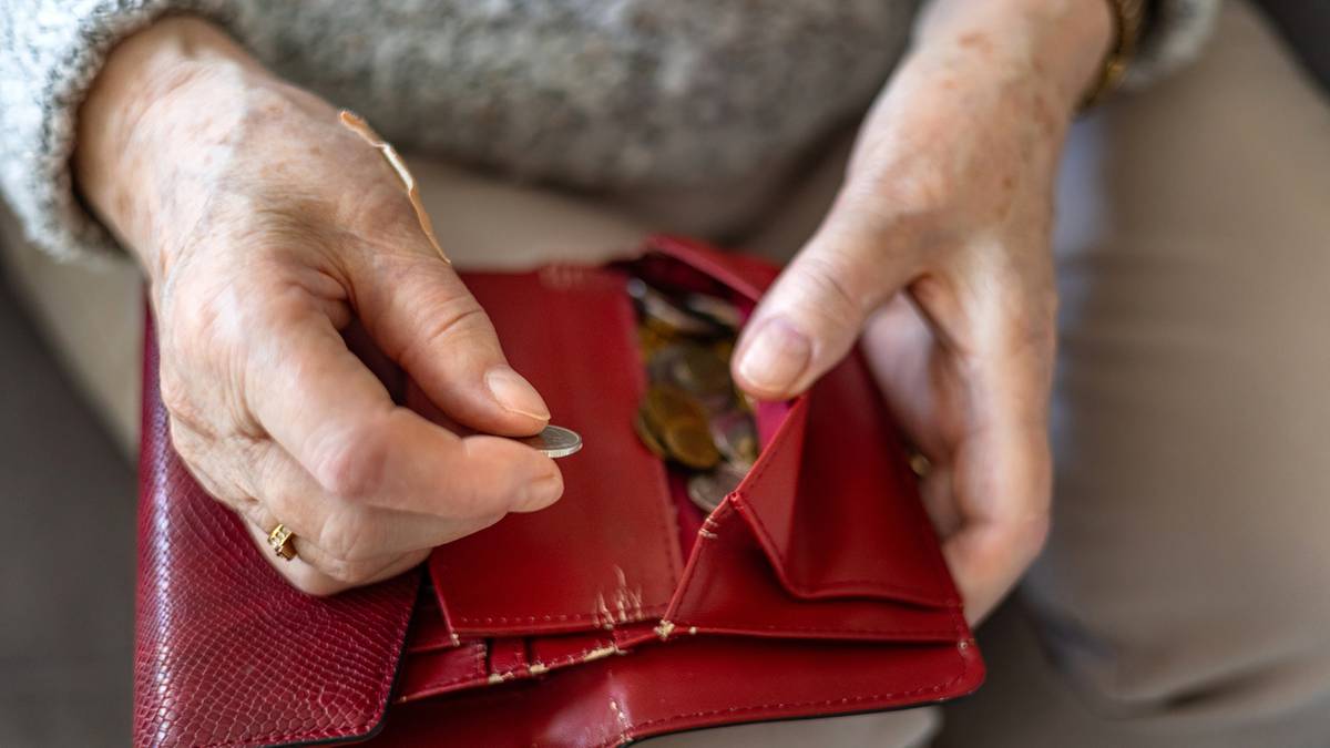 Emeryci dorabiający do świadczeń muszą pilnować limitów zarobków