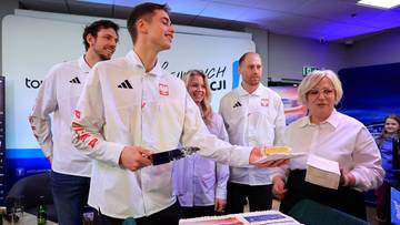 "Witamy w domu". Najmłodsi powitali łyżwiarzy szybkich w Tomaszowie Mazowieckim