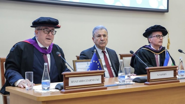 Ryszard Czarnecki uhonorowany przez uniwersytet. Został doctor honoris causa w Uzbekistanie