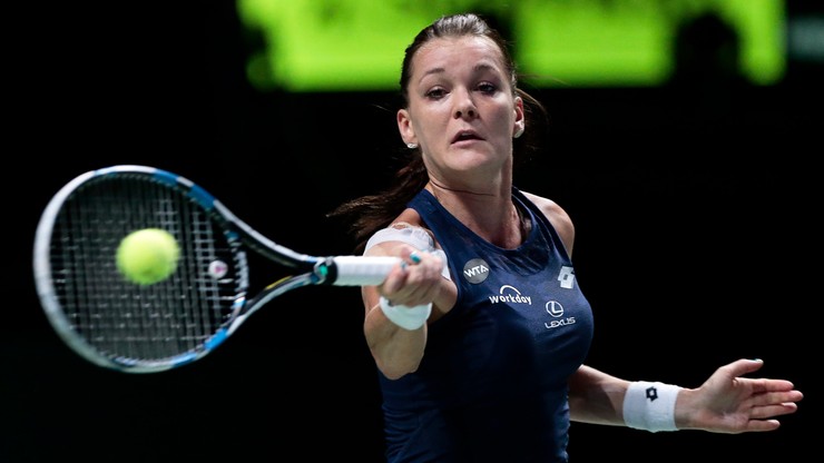 Agnieszka Radwańska przegrała z Flavią Pennettą w turnieju WTA Finals