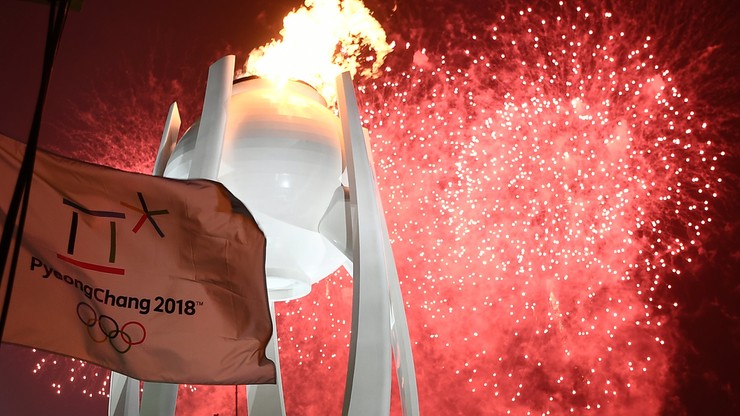 Zapłonął znicz olimpijski. Zimowe igrzyska w Pjongczangu oficjalnie otwarte