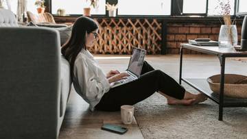 Praca zdalna w 2026 roku. Tyle dostaniesz za prąd i internet z KRUS