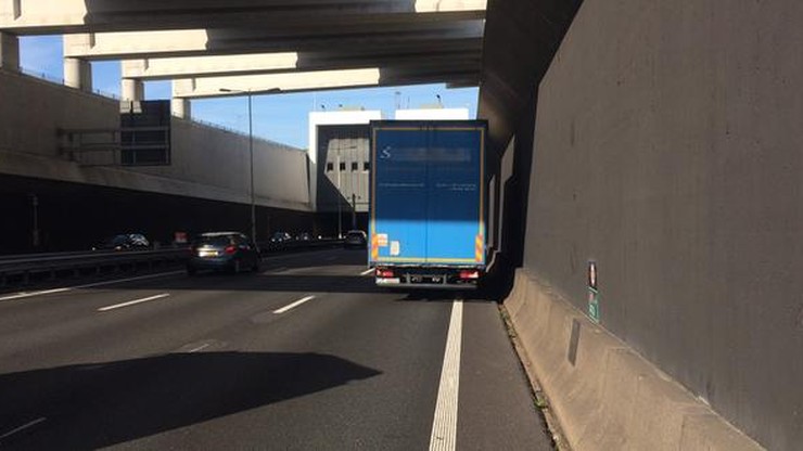 Polski kierowca ciężarówki ukarany mandatem w Holandii. Kwota robi wrażenie