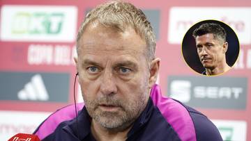 Flick nagle wspomniał o Lewandowskim. Wyłożył karty na st&oacute;ł