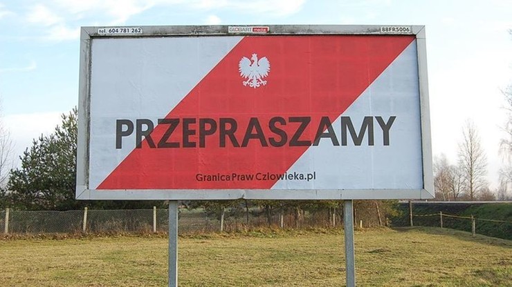 Baner z "przeprosinami" dla uchodźców w Terespolu: "Granica Praw Człowieka"