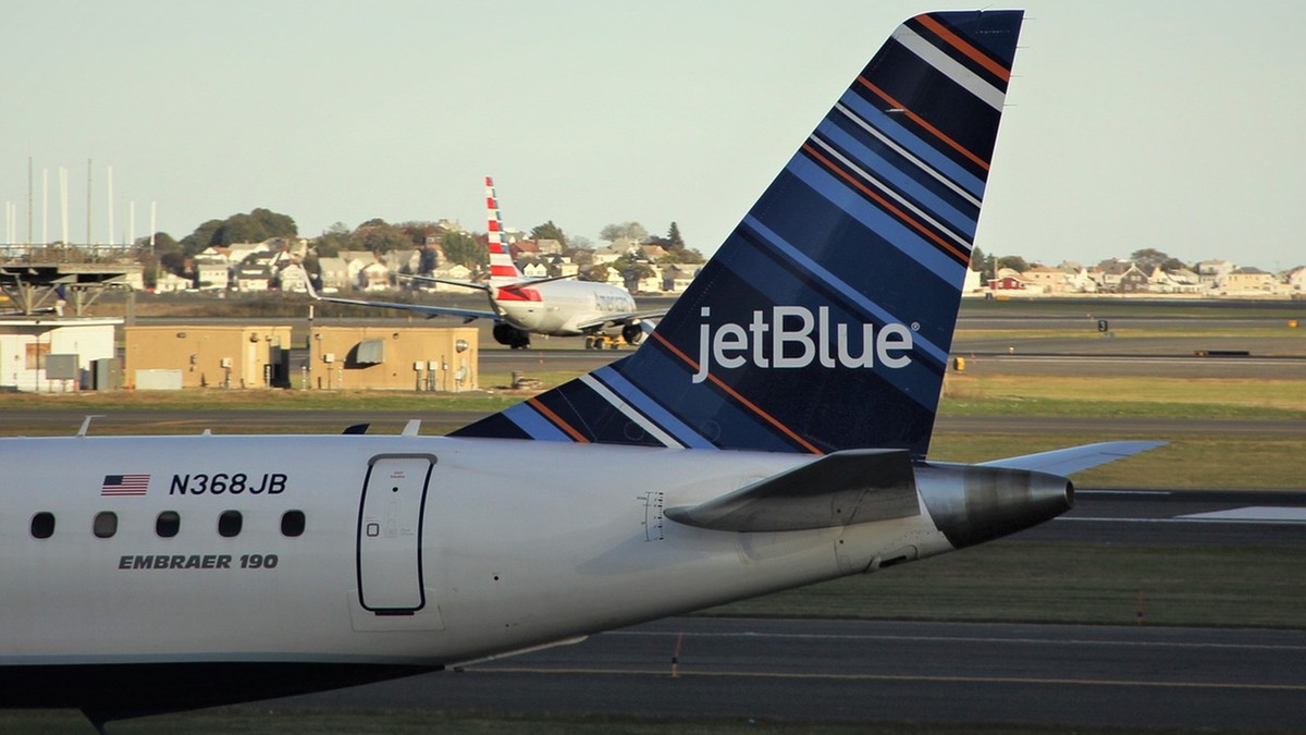 USA. Gwałtowne turbulencje na pokładzie samolotu. Osiem osób trafiło do szpitala