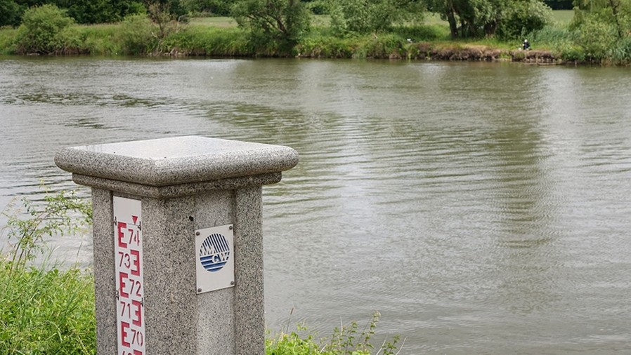 Wodowskaz na Odrze w Trestnie pod Wrocławiem. Fot. TwojaPogoda.pl