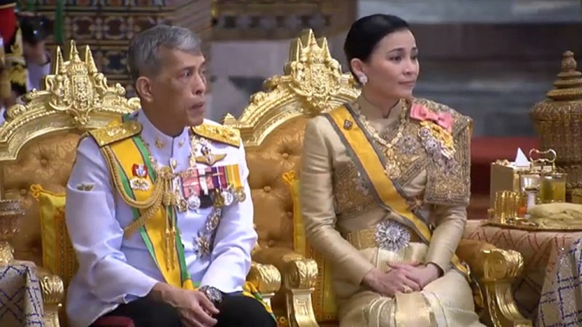 Tajlandia: Utrudniali przejazd konwoju z królową. Sąd mógł skazać ich na śmierć. Zapadł wyrok