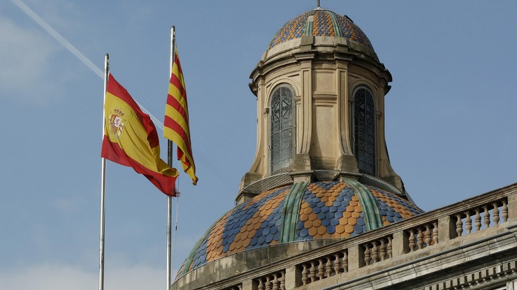 Katalońska policja cofnęła ochronę odwołanym przez Madryt ministrom. "Decyzja techniczna, nie polityczna"