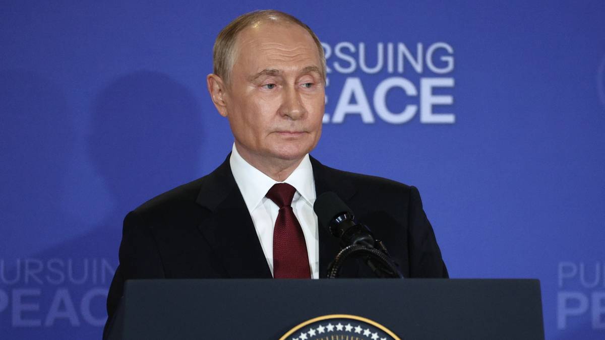 Zaskakujący ruch Władimira Putina. Nagranie pokazało niezwykły szczegół