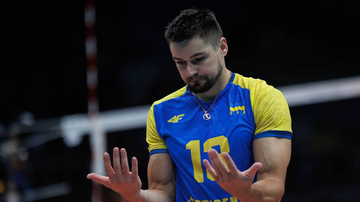 Ukraine volleyball player Tupczij appeals to fans after Nations League loss to Serbia