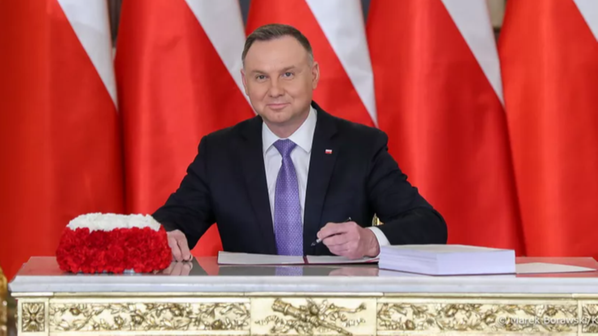 Prezydent Andrzej Duda podpisał nowelizację Kodeksu wyborczego i ustawę wiatrakową