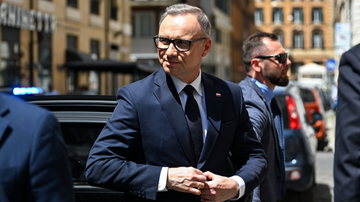 Prezydent z apelem po sondażowych wynikach wyborów. 