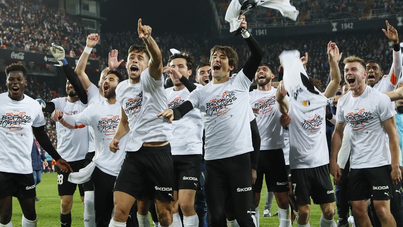 Puchar Króla: Valencia pierwszym finalistą