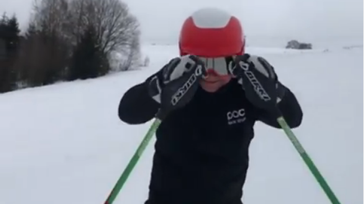 Prezydent zamknął swój sezon narciarski [WIDEO]
