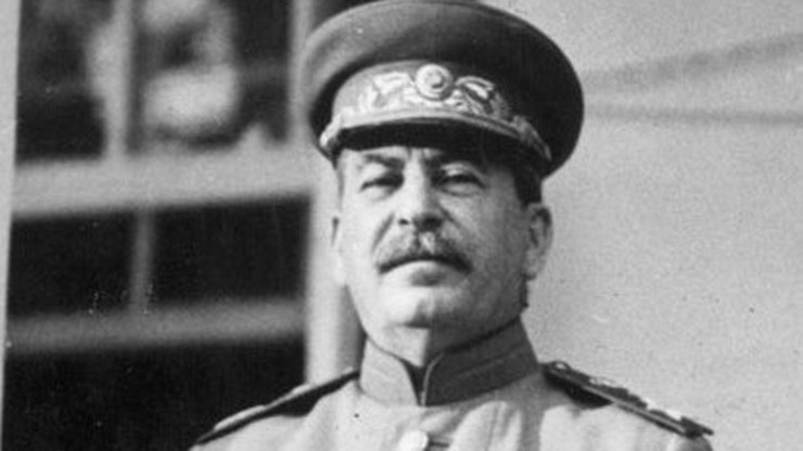 Rosjanie o Stalinie: "okrutny tyran", ale też "mądry przywódca"
