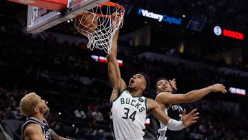 Antetokounmpo dał zwycięstwo Milwaukee Bucks. Kolejna porażka Sochana i spółki