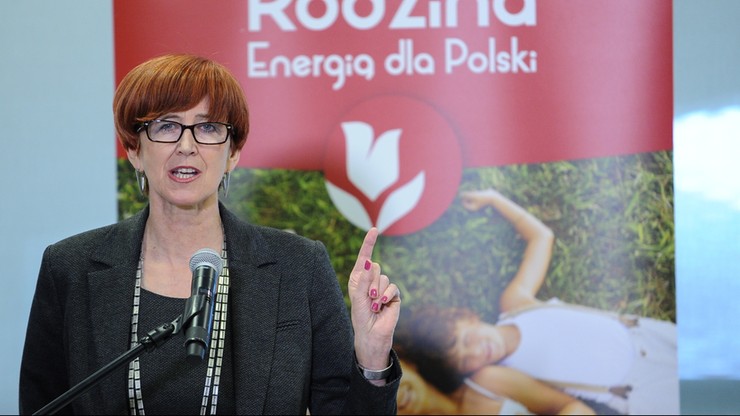 Rafalska: Polacy nie marnotrawią pieniędzy z "500 plus". Program ma być kontynuowany