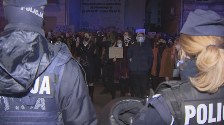 Łódź: zablokowany protest ws. aborcji i brutalności policji. "Zaczęły się łapanki"