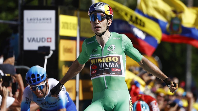 Tour de France: Wout van Aert wygrał etap, Tadej Pogacar powiększa przewagę