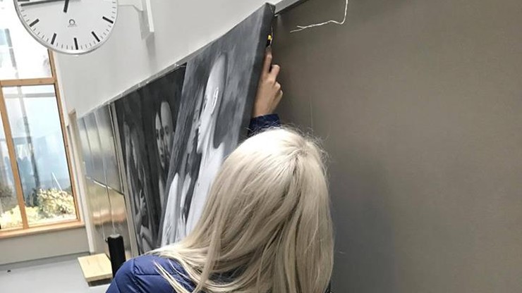 Władze Uniwersytetu w Białymstoku nakazały zdjęcie części wystawy Interphoto. Chodziło o portrety nagich par