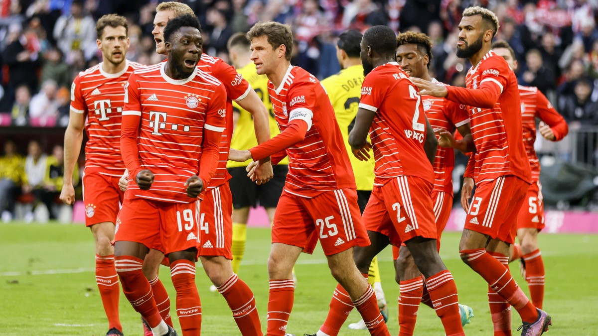Bayern Monachium zdeklasował Borussię Dortmund. Wymarzony debiut Thomasa Tuchela