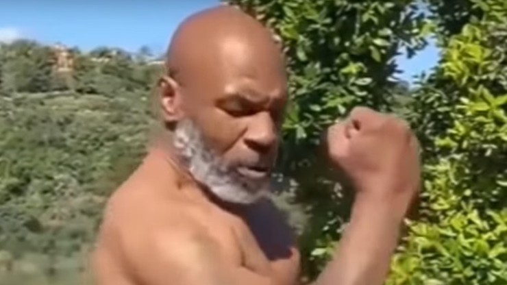 Co za forma Tysona! 53-letnia legenda boksu zaskakuje sylwetką