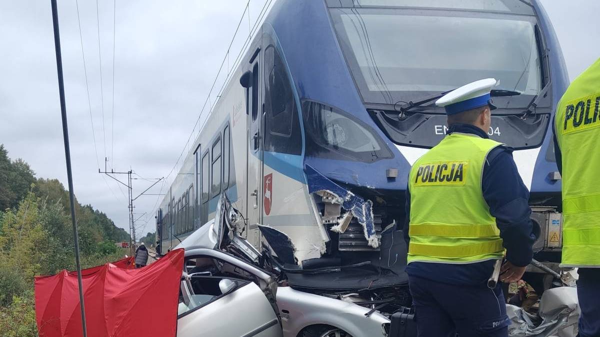 Tragedia na niestrzeżonym przejeździe. 50-latka nie miała szans