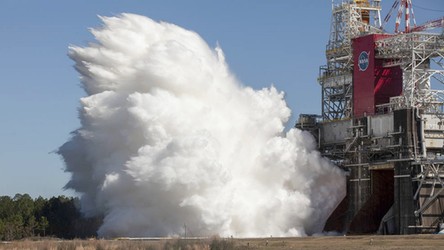 20.03.2021 07:00 Zobacz najnowszy test potężnej rakiety NASA, która zabierze ludzi na Księżyc [FILM]