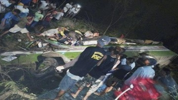 Tragiczny wypadek na Filipinach. Autobus spadł do wąwozu