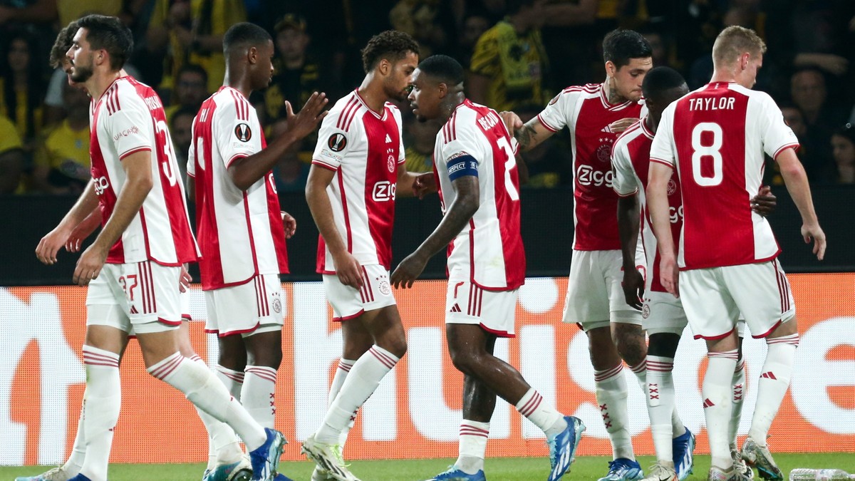 Ajax Amsterdam w kryzysie. AZ Alkmaar górą w hicie