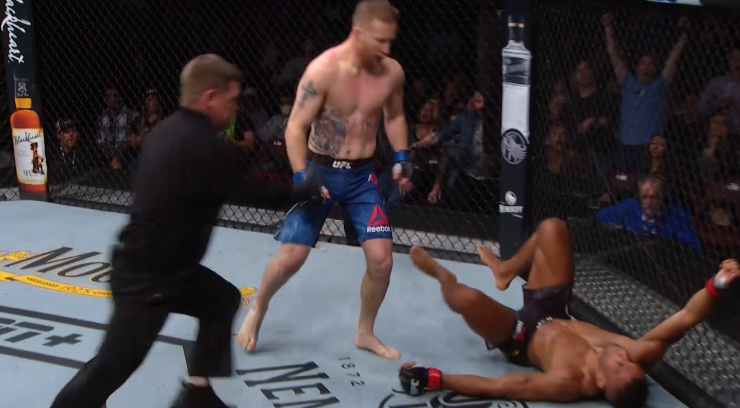UFC: Zjawiskowe 150 sekund! Gaethje ciężko znokautował Barbozę w walce wieczoru (WIDEO)