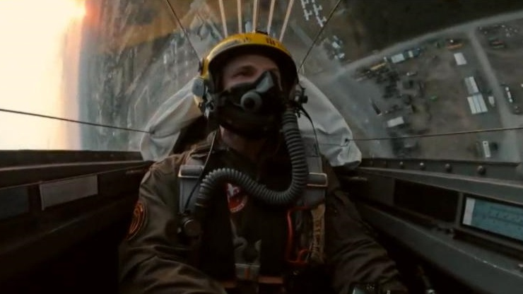 Polscy piloci odtworzyli sceny z filmu "Top Gun: Maverick". Użyli samolotów Iskra