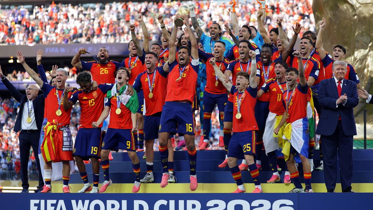 Kuriozalne zachowanie Trumpa po finale mundialu. Nie pomogła interwencja Infantino