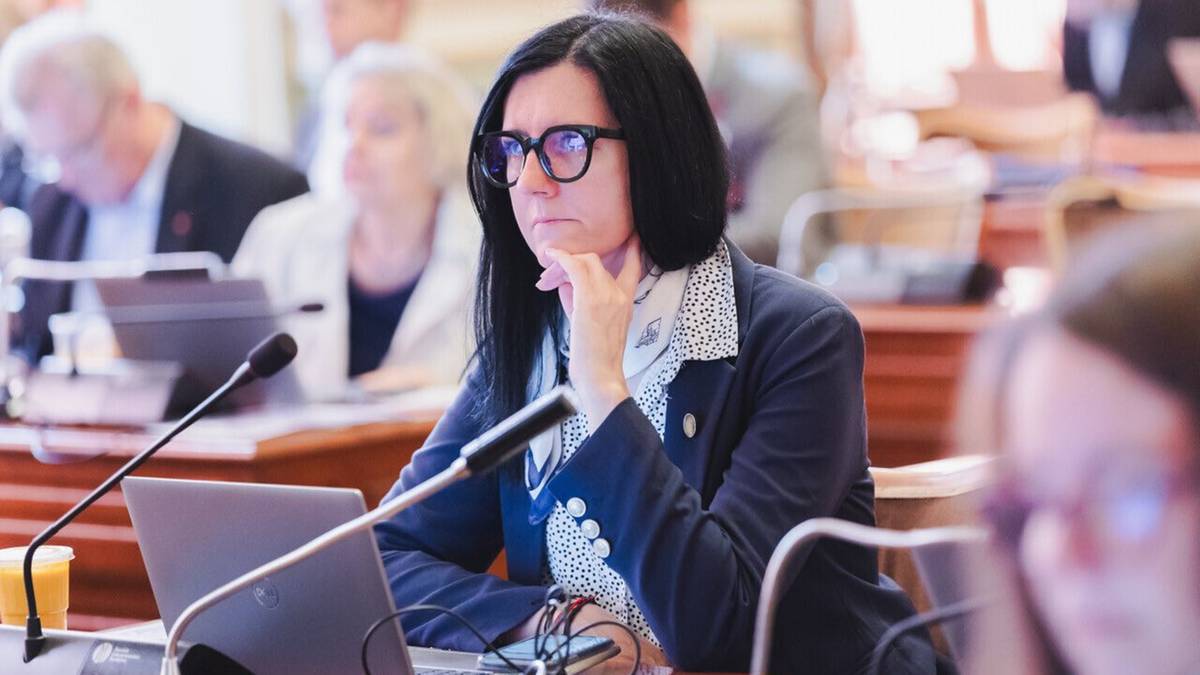 Obrażała taksówkarza, wszystko się nagrało. Gdańska radna zawieszona