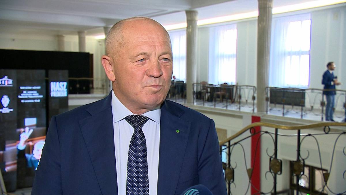 "Tęsknota dzieci i wnuków po PRL-u". Polityk PSL krytykuje koalicjantów