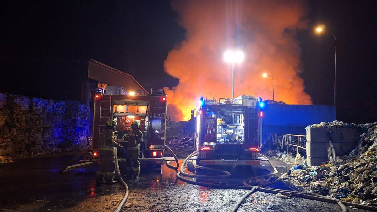 Potężny pożar na Lubelszczyźnie. Władze apelują do mieszkańców