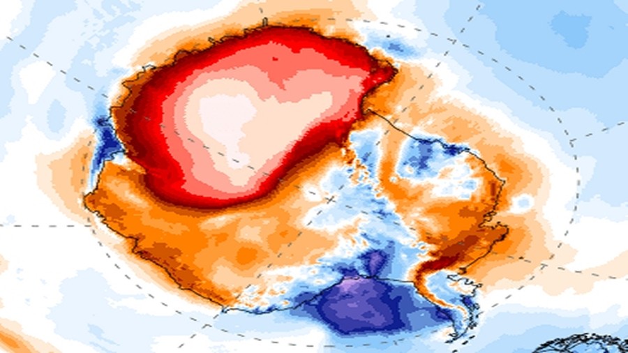 Anomalia temperatury na Antarktydzie. Fot. ClimateReanalyzer.org