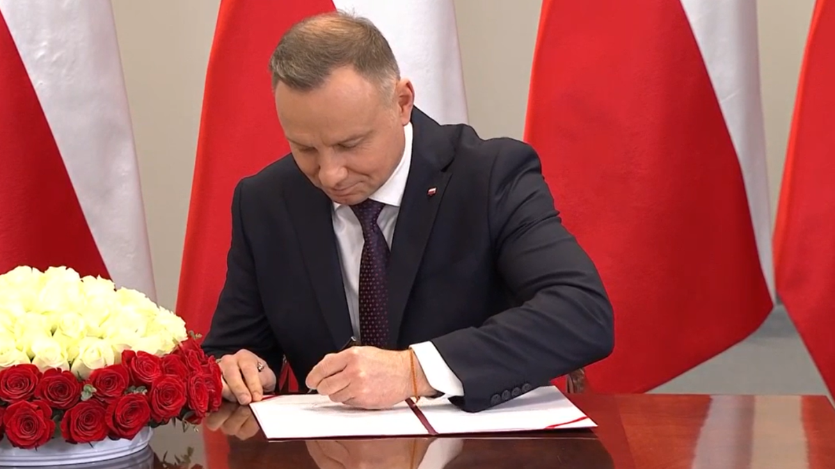 Krajowa Sieć Onkologiczna. Andrzej Duda podpisał ustawę. "Sytuacja pacjentów jest zła"