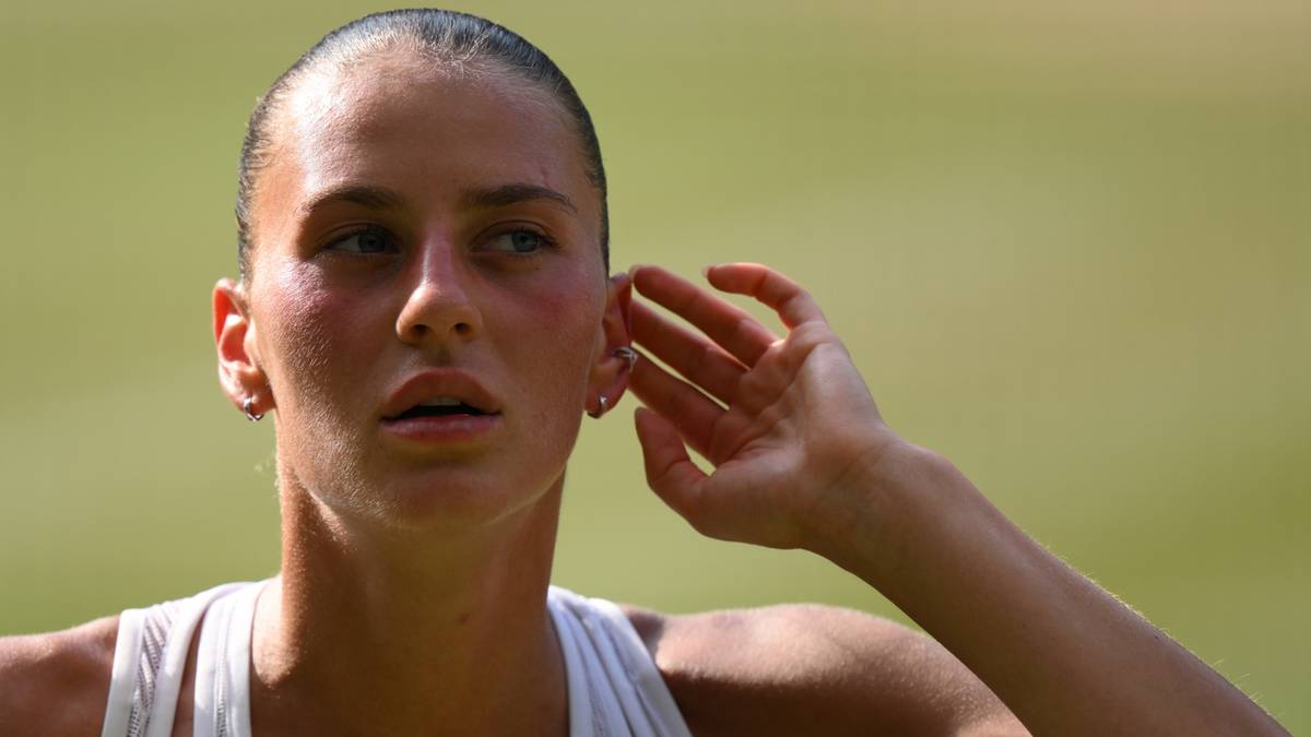 Kostiuk odpada z Wimbledonu. Noskova wygrywa 6:4, 6:4