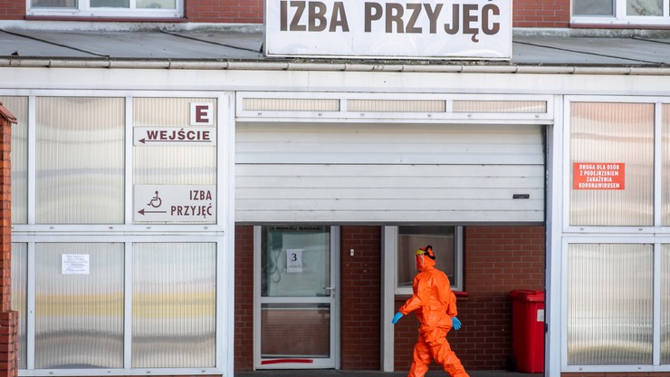 Rośnie zasięg epidemii koronawirusa w Polsce. Nowe przypadki i kolejne zgony