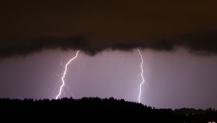 IMGW ostrzega przed burzami w zachodniej Polsce