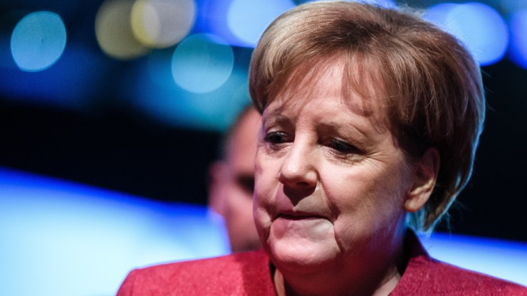 Merkel: państwa narodowe powinny być gotowe do oddania suwerenności